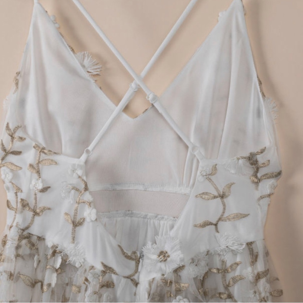 White Floral High Slit Maxi Dress - Picture 7 of 8